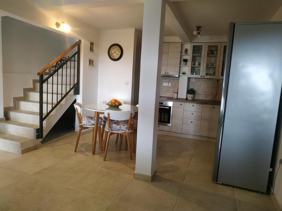 Semesterbostad Budva Rest House Budva